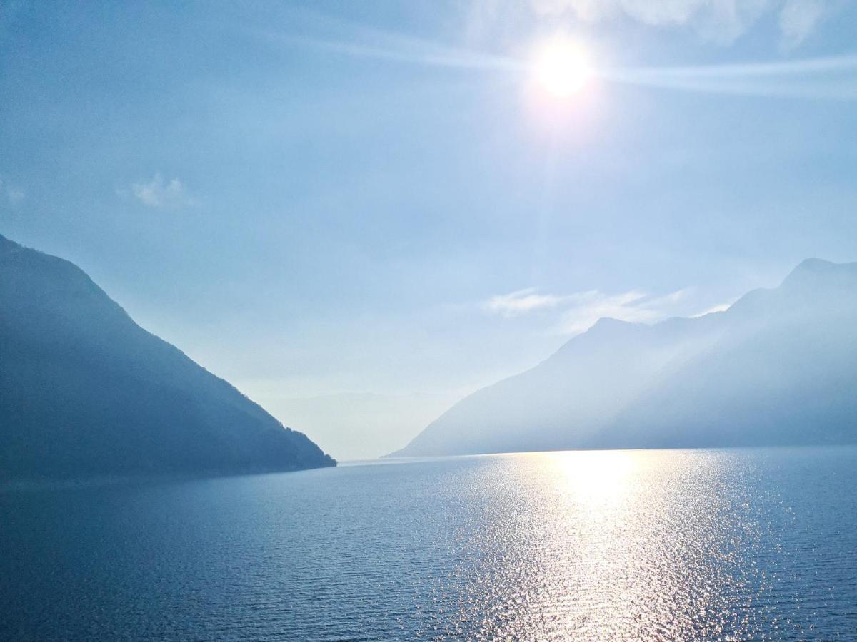 Colonno Panoramica Lago Di Como מראה חיצוני תמונה
